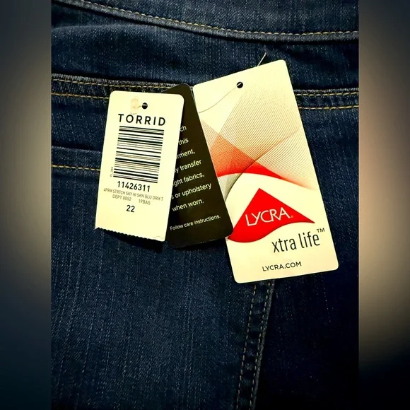 Torrid jeans - Picture 10 of 10